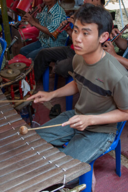 Ceremony at Wat Sri Chum