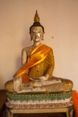 Buddha statue