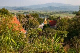 Scenery neat Tha Ton